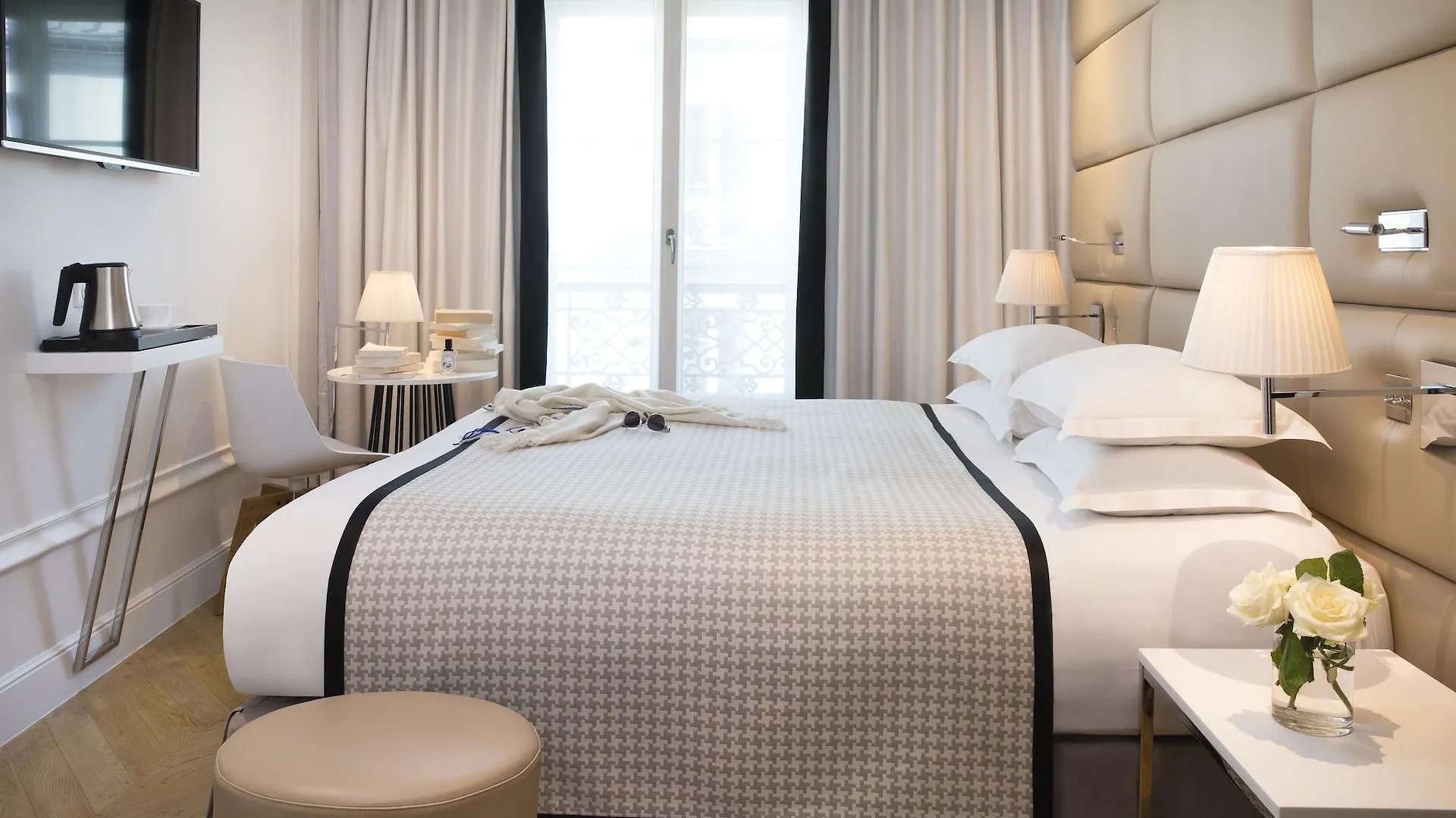 Hotel R De Paris - Boutique Hotel