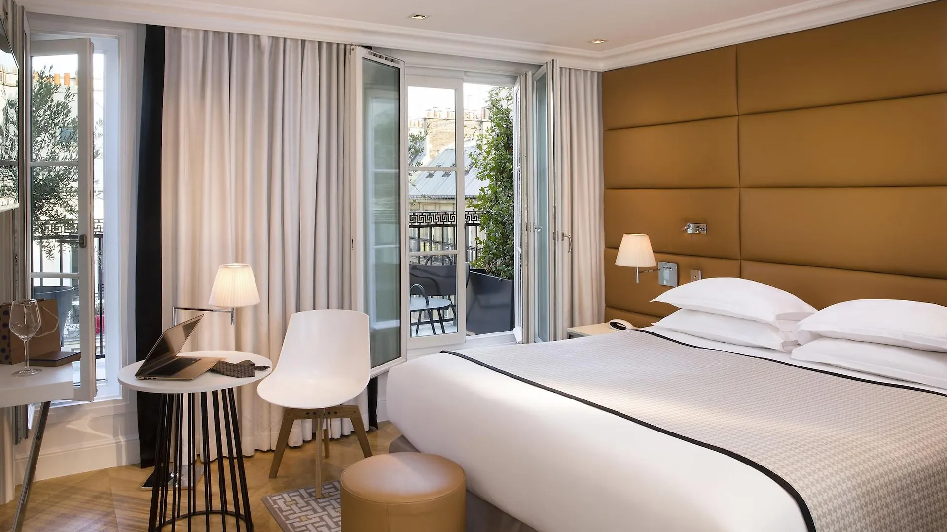 Hotel R De Paris - Boutique Hotel