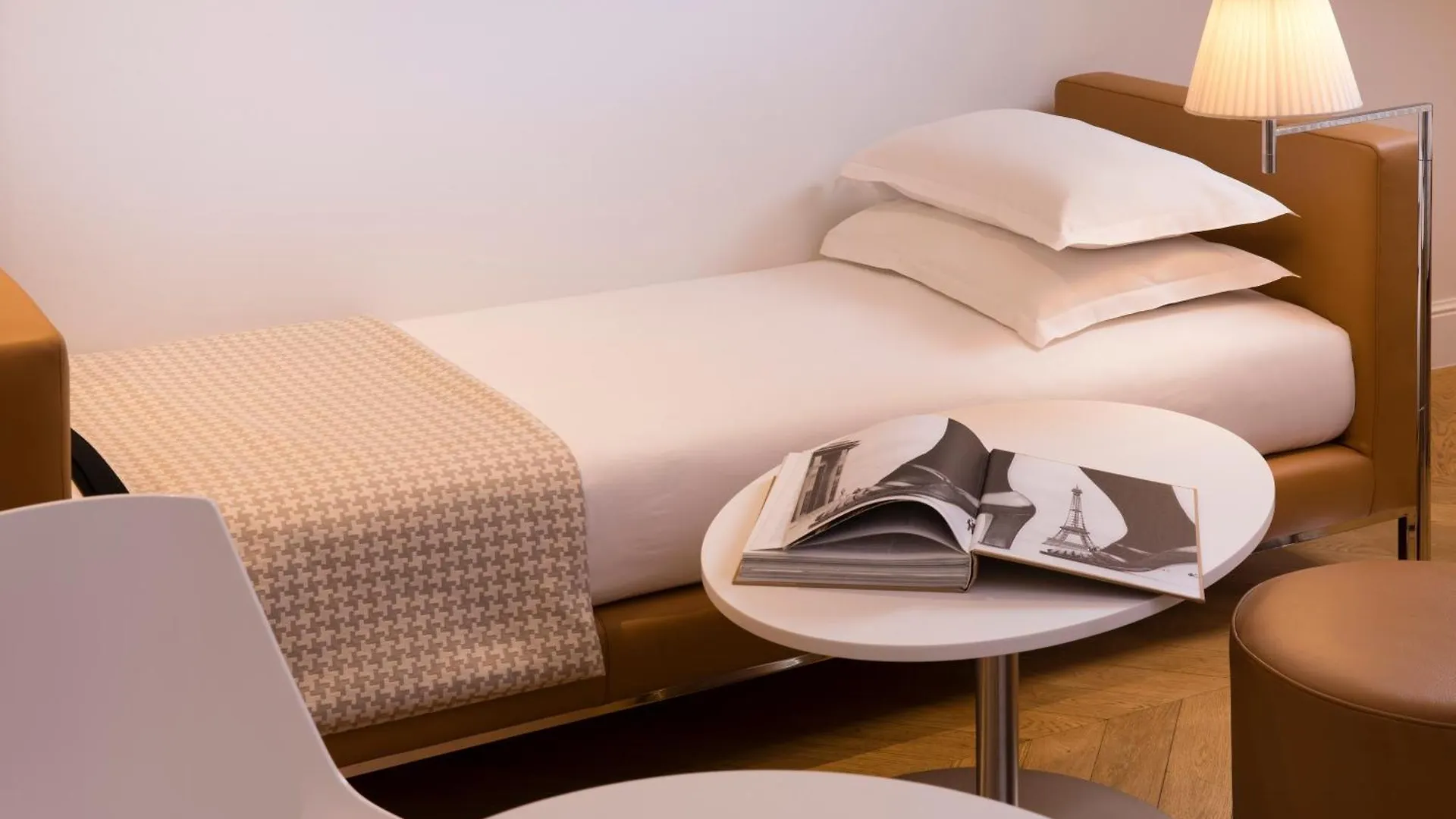 Hotel R De Paris - Boutique Hotel 4*,