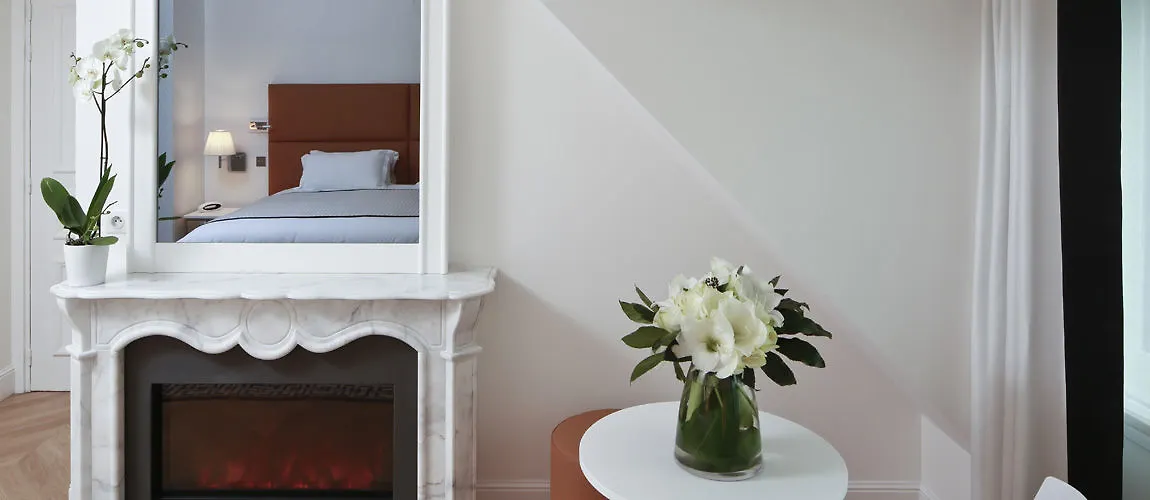 Hotel R De Paris - Boutique Hotel