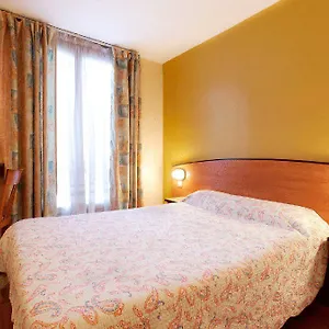 Hibiscus Republique Hotel