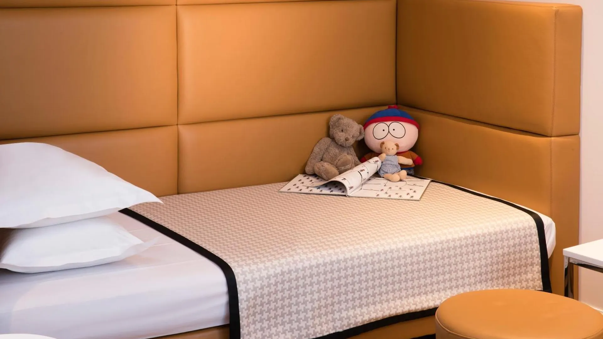 Hotel R De Paris - Boutique Hotel 4*,  France