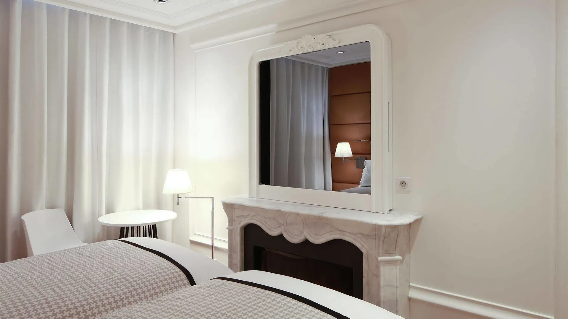 Hotel R De Paris - Boutique Hotel