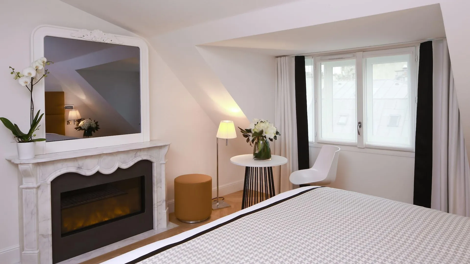 Hotel R De Paris - Boutique Hotel
